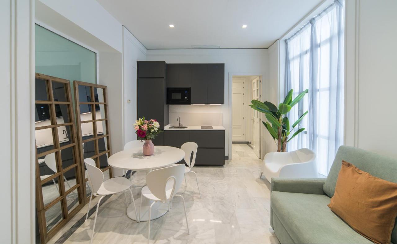 Rey De Sevilla Flats - Arenal Exterior photo