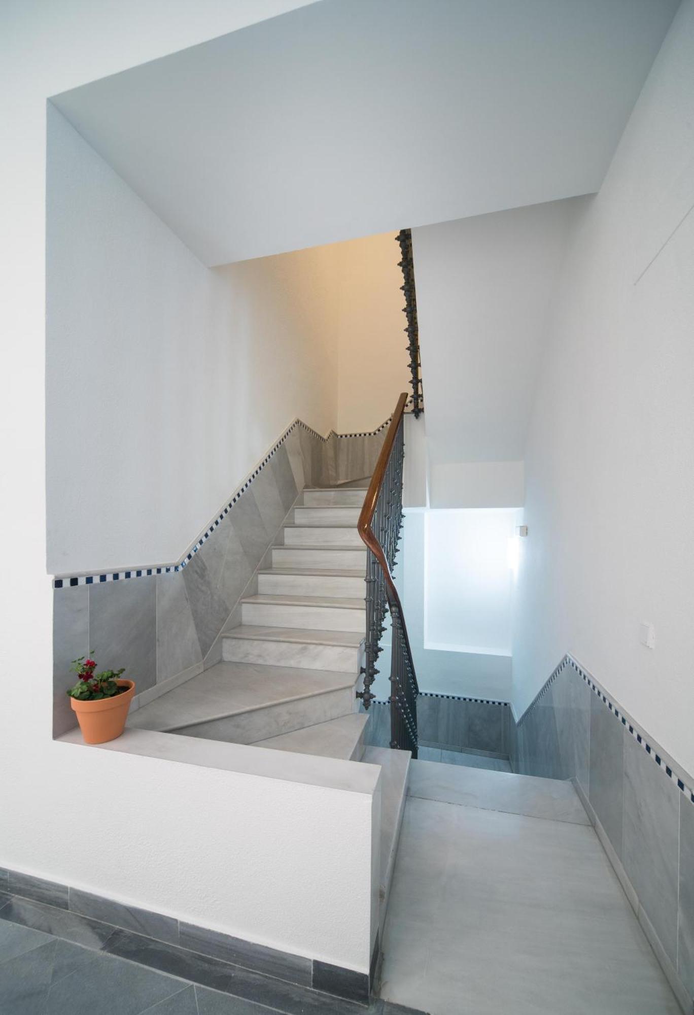 Rey De Sevilla Flats - Arenal Exterior photo